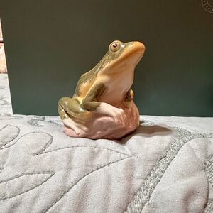 Llardo retired figurine “Nature’s Observer”